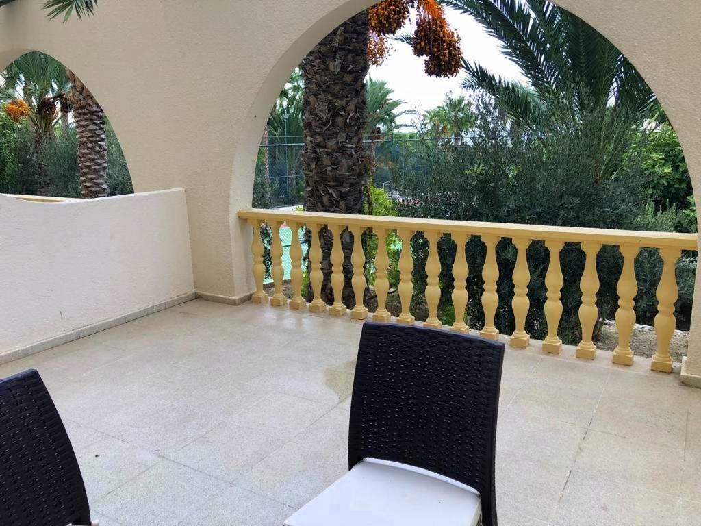 كيرينيا Oscar Beachfront Resort & Spa & Casino المظهر الخارجي الصورة