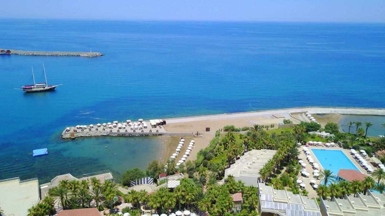 كيرينيا Oscar Beachfront Resort & Spa & Casino المظهر الخارجي الصورة