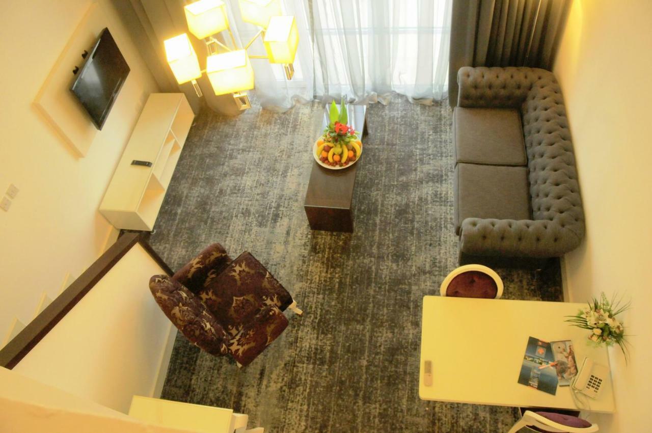 كيرينيا Oscar Beachfront Resort & Spa & Casino المظهر الخارجي الصورة