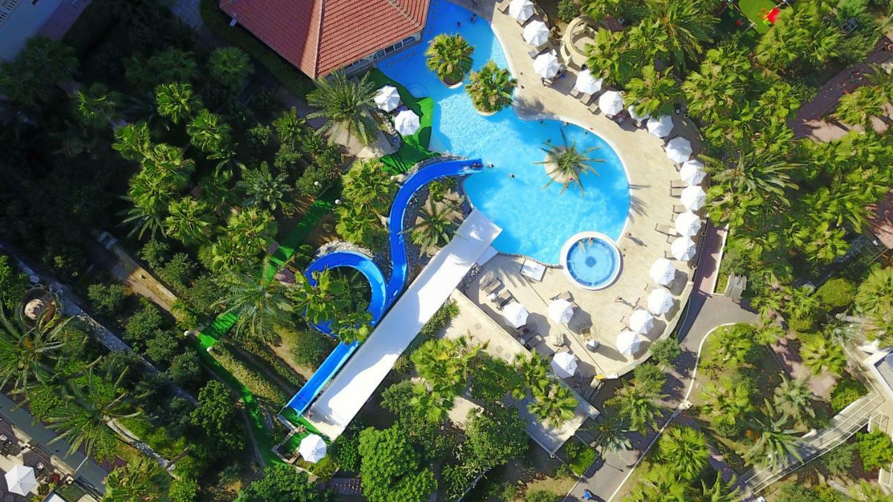 كيرينيا Oscar Beachfront Resort & Spa & Casino المظهر الخارجي الصورة